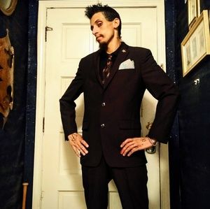 Meet your Posher, Mike